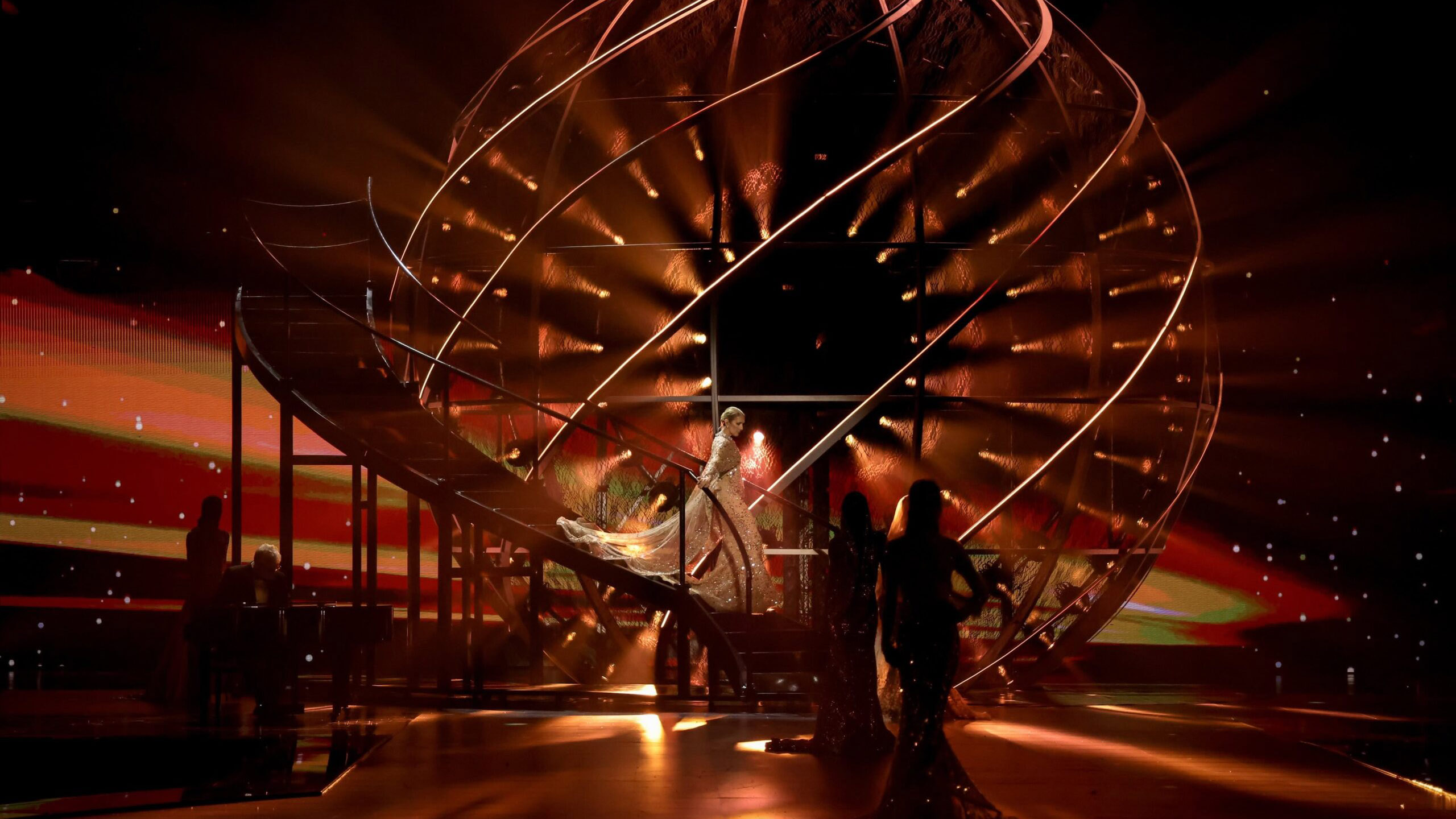 Decorative Steel Fabrication in Saudi Arabia – Namerah’s Work Featured at Elie Saab’s “1001 Seasons” Fashion Show 2024